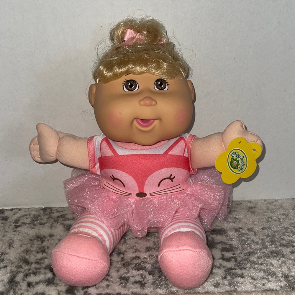 Cabbage patch kid